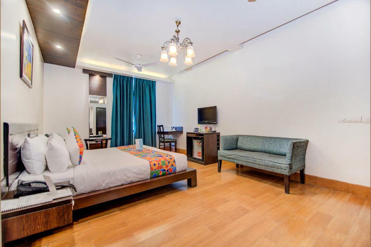 Fabhotel Rockland New Delhi Eksteriør billede