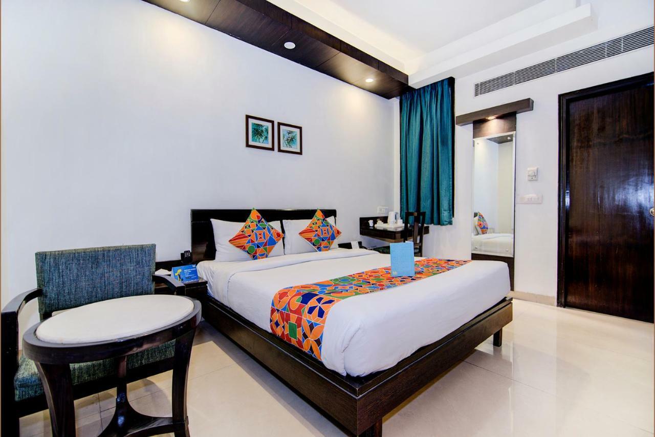 Fabhotel Rockland New Delhi Eksteriør billede